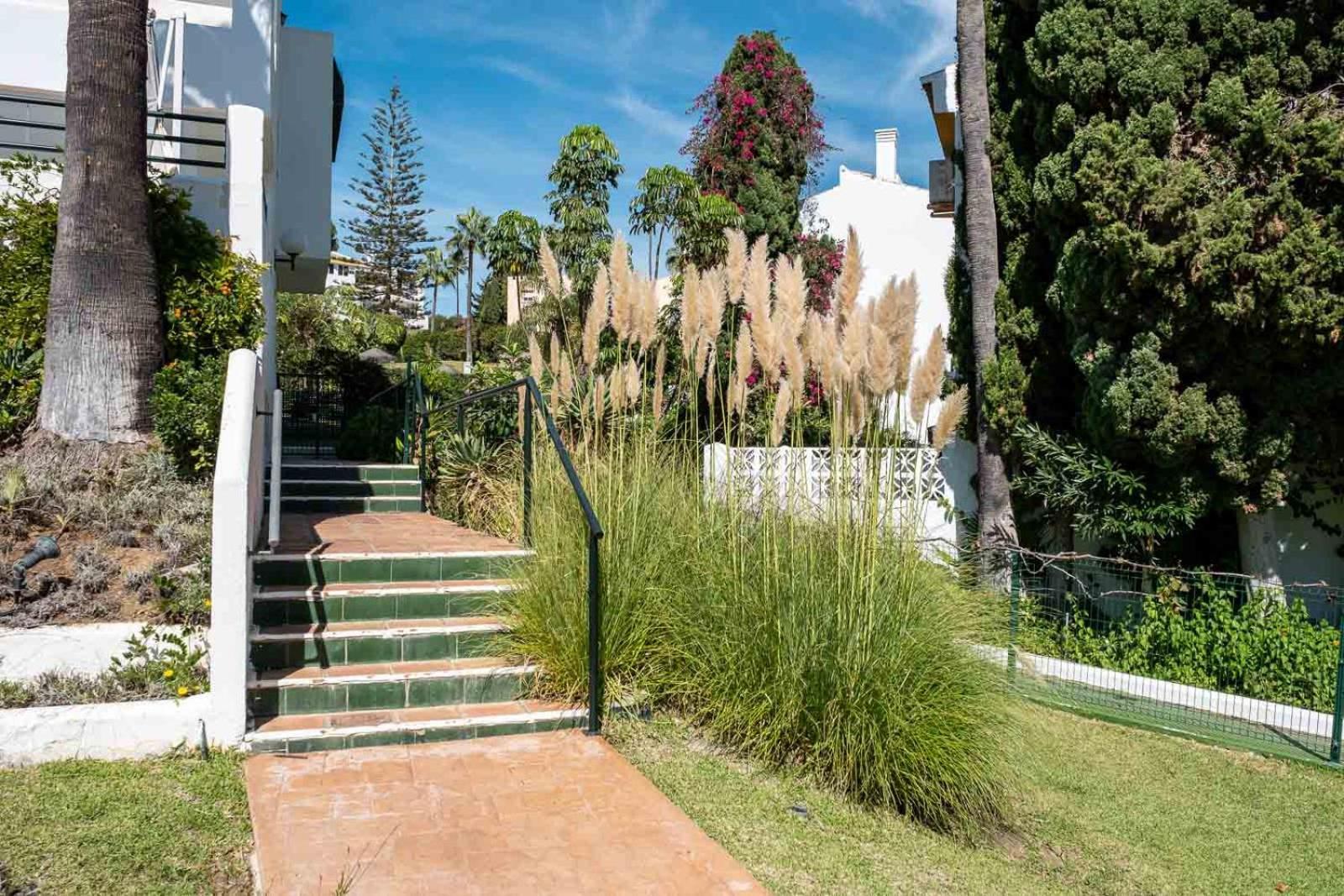 Family & Beach Apartments Mijas Costa & Fuengirola By Alfresco Stays El Faro Ngoại thất bức ảnh